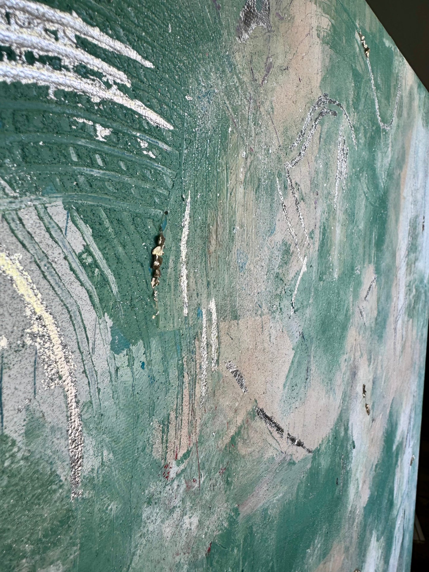 'Green in Harmony' Abstrakte Acrylmalerei mit Silberakzenten auf Leinwand, 60x80 cm; Ungerahmt