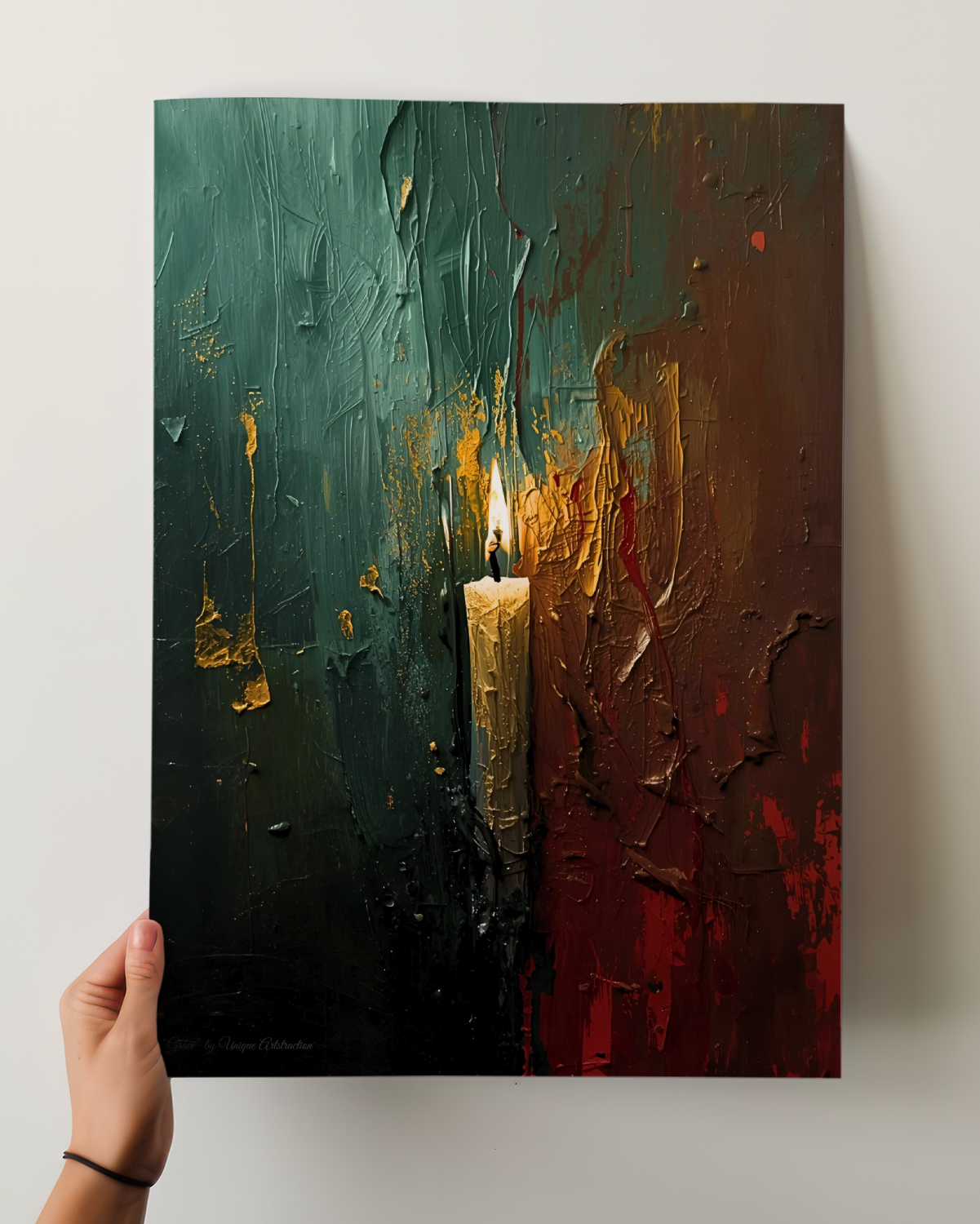 Abstraktes Winterposter einer Kerze in der Dunkelheit – moderne Kunst von Unique ArtStraction, inspiriert von Stille, Klarheit und innerer Ruhe im Winter, Weihnachts Dekoration, Winter Dekoration, Ungerahmtes Poster