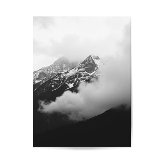 ästhetisches poster für zuhause oder büro, minimalistisches poster, elegante dekoration, poster für schlafzimmer, esszimmer poster, Berge, Landschaft Poster, Berge Im Nebel